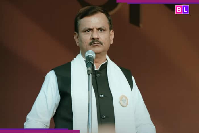 THIS movie will keep you guessing till the end, made with a budget of Rs…, received positive reviews from critics, it stars…, name of movie is…