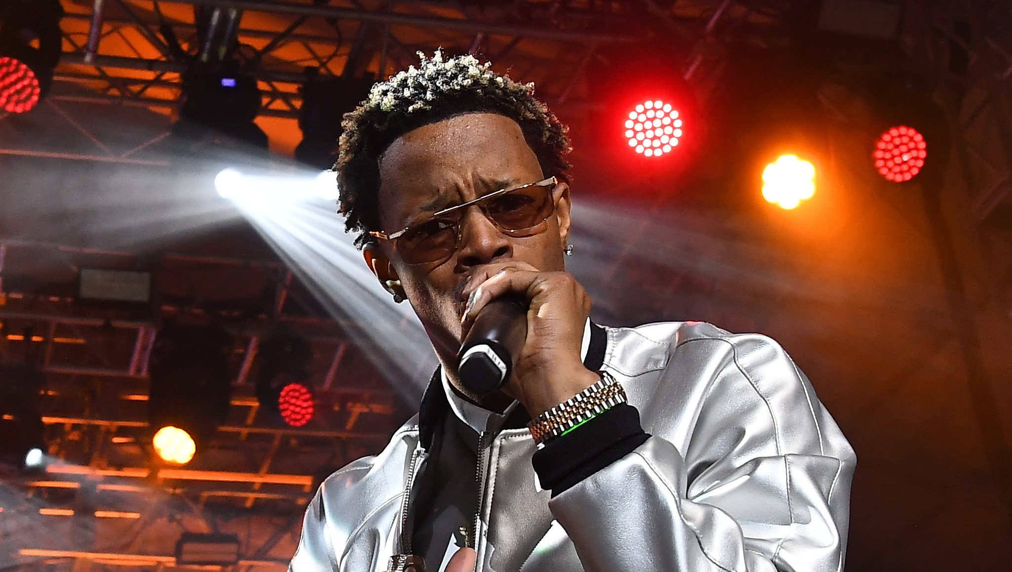 How Much Money Does the Rapper Have? – Hollywood Life