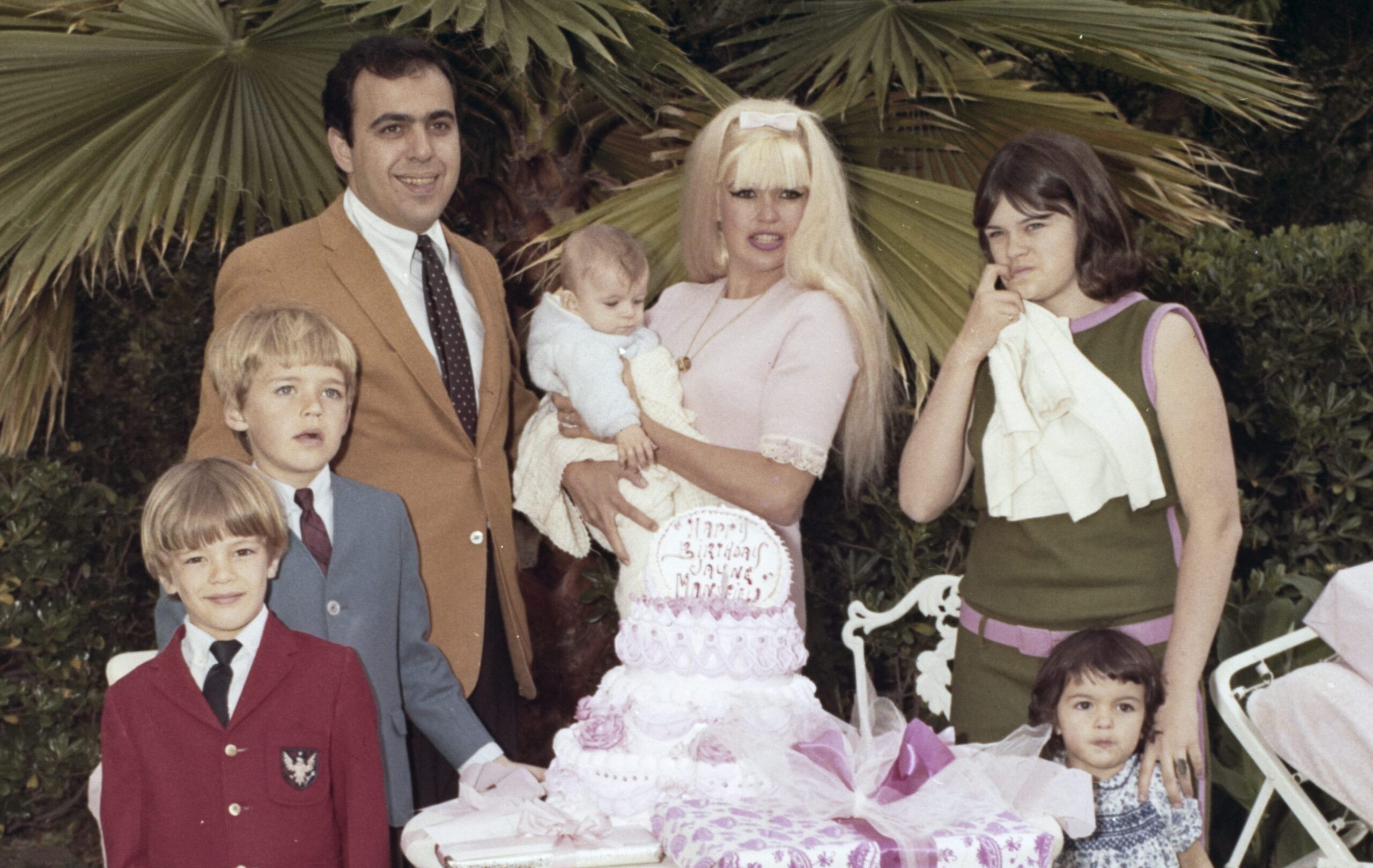 How Many Children Did Jayne Mansfield Have? Meet Her Kids – Hollywood Life