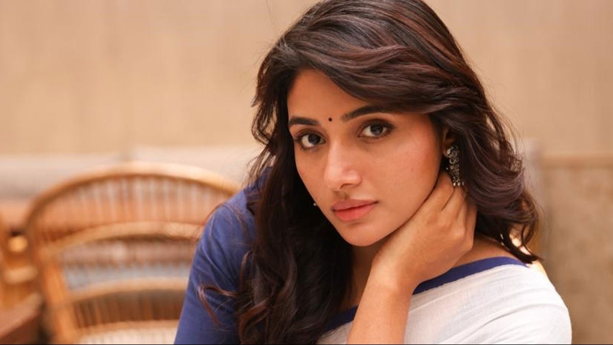 Actress Mirna Touches a New Milestone with ’18 Miles’ – Tamil News