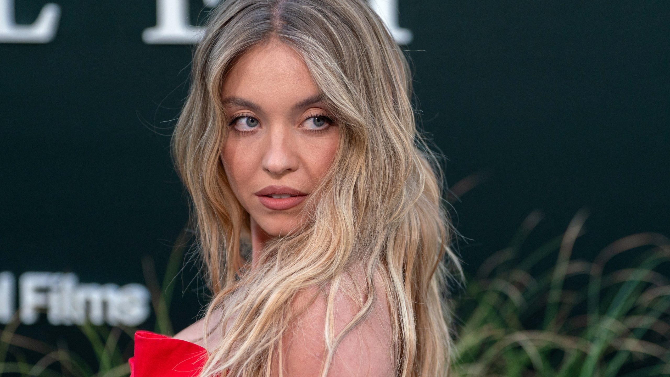 Sydney Sweeney & Scooter Braun: Dating For Some Reason?