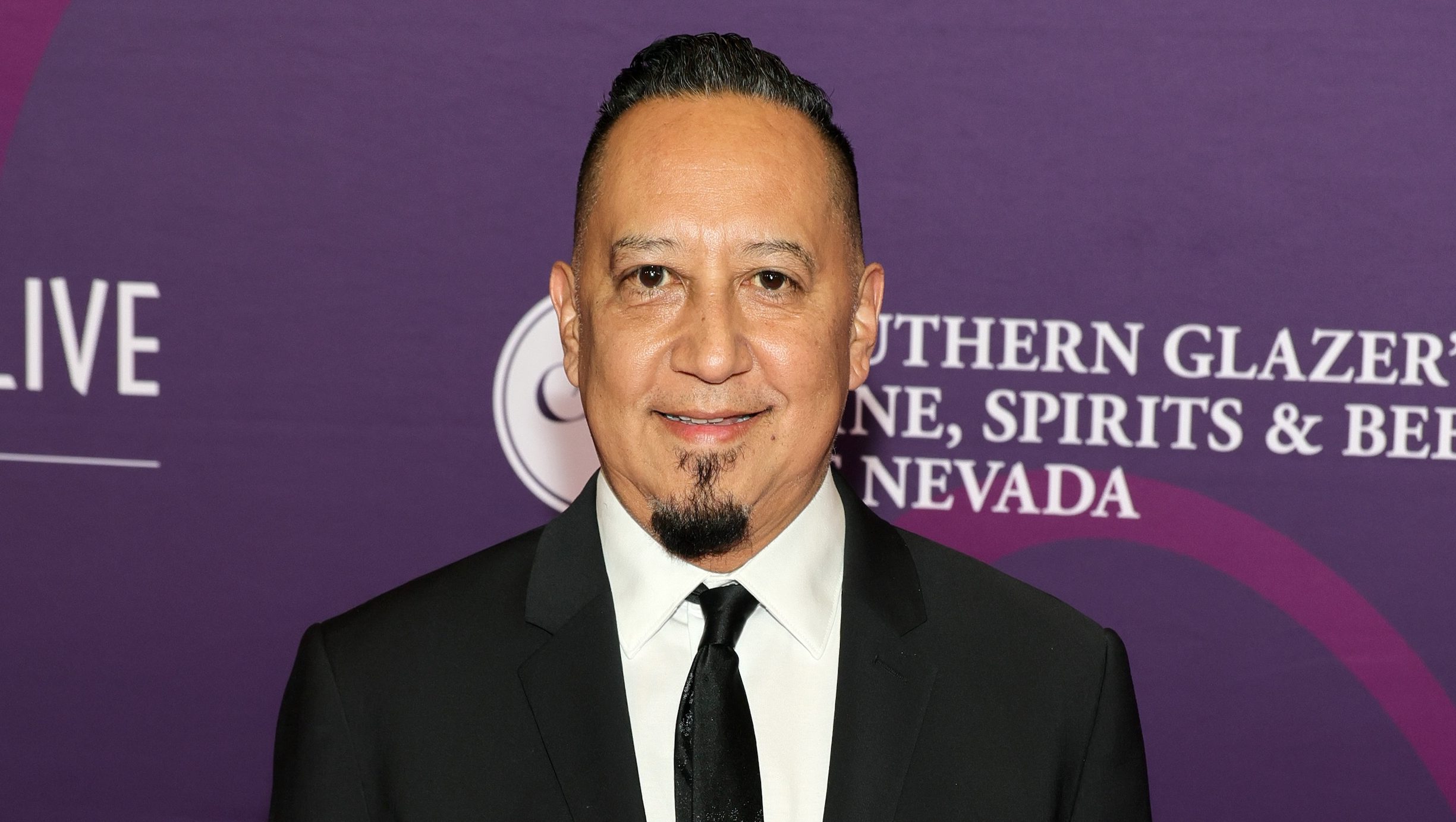 About the Late Kimmel Bandleader’s Family – Hollywood Life