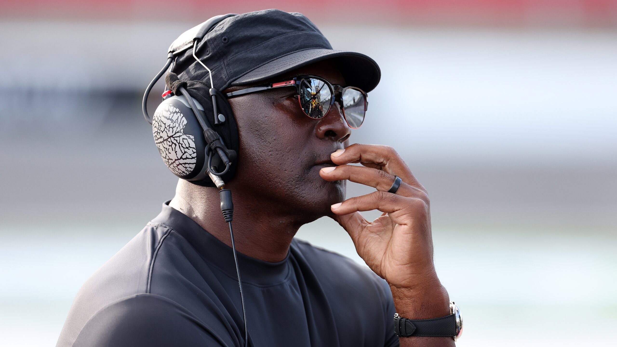 Michael Jordan Under Fire for ‘Inappropriately’ Touching Child