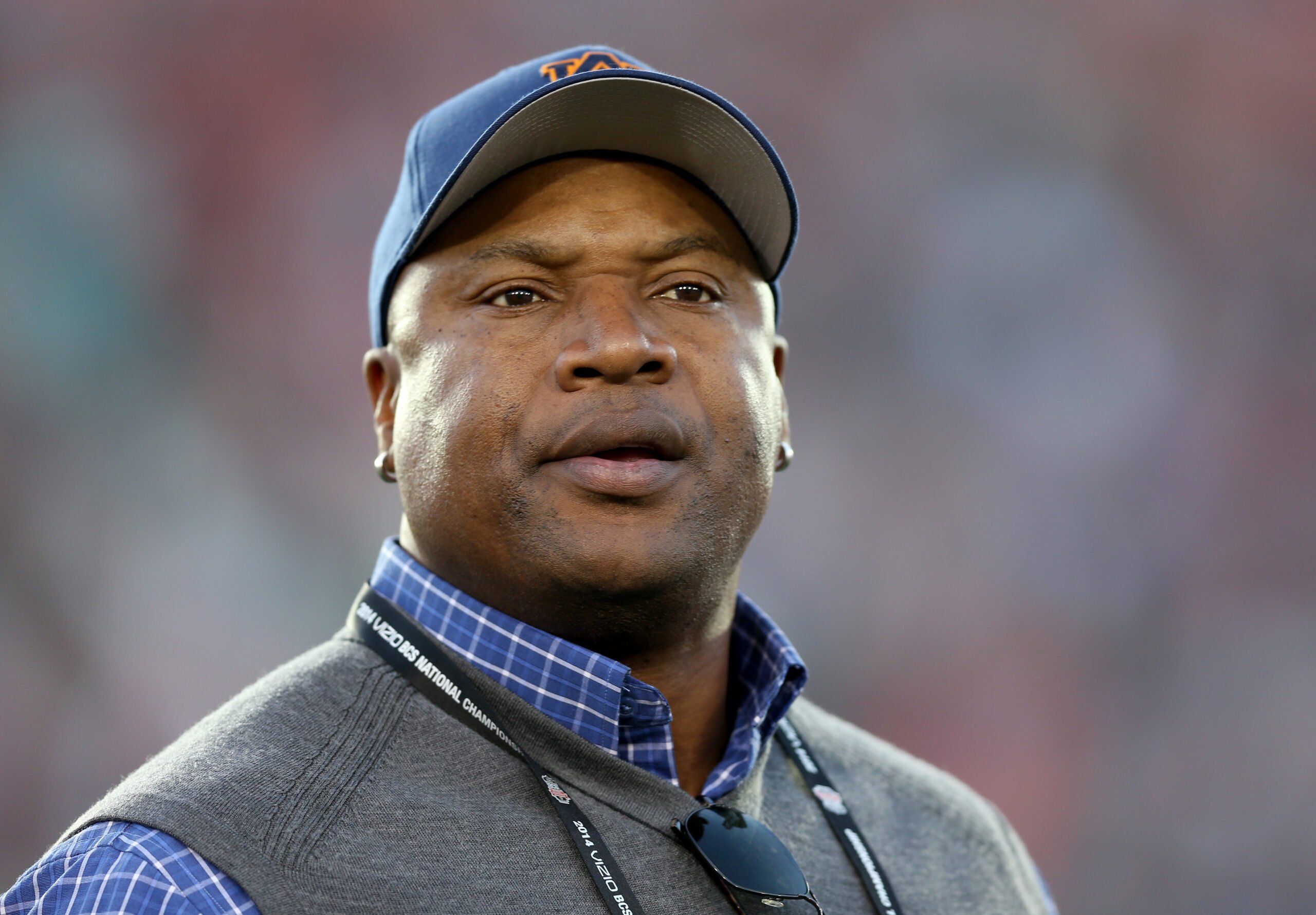 Bo Jackson Reveals Prostate Cancer Diagnosis