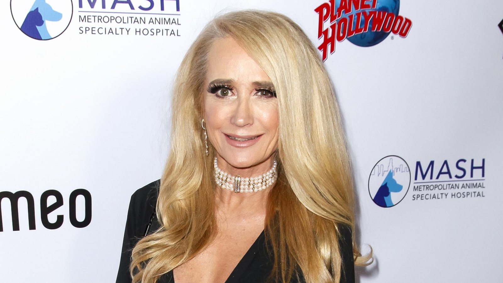 Kim Richards Homeless? Fans Fear After Eviction, Park Bench Pic