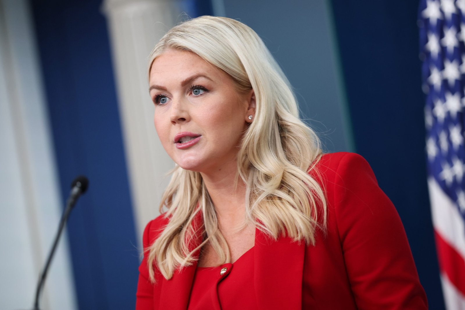 Karoline Leavitt QUITS White House Press Secretary Job In Stunning Development