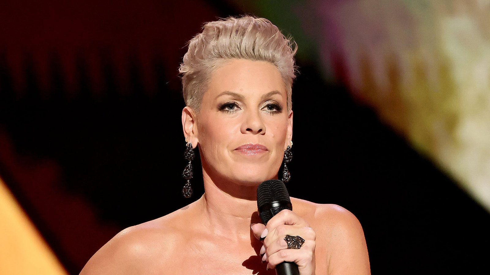 Pink Calls Out Macklemore, Ed Sheeran (Then Gets Roasted)